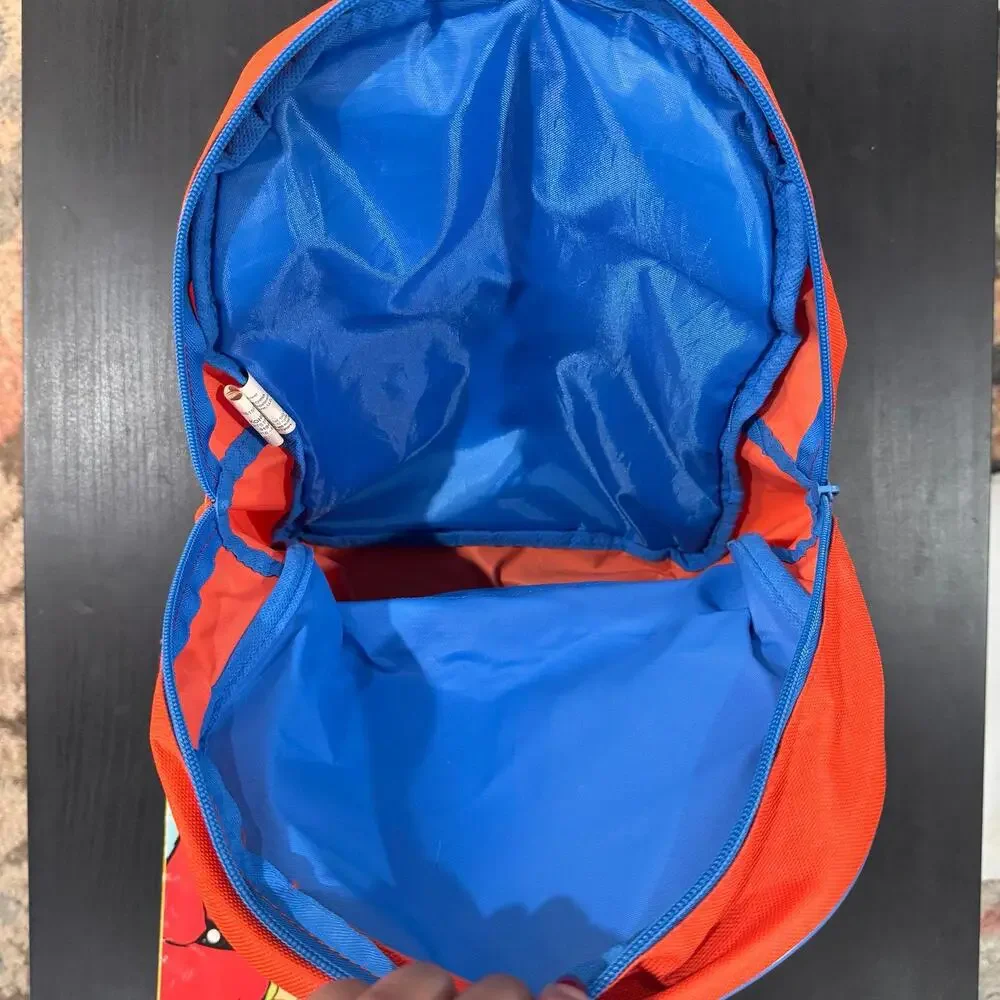 Clifford Backpack Book Set - Picture 7 of 7